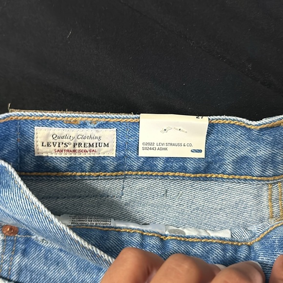 NWT Levi’s 501 Denim Shorts - Picture 4 of 7